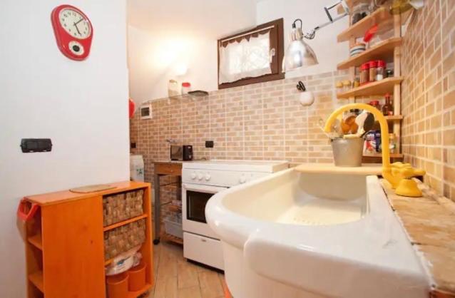 Case Vacanza Cipriano Spacious Apartment And Cosy Studio Monolocale Torretta  ภายนอก รูปภาพ